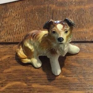Goebel 1960s Collie Dog Figurine. W Germany, #80 707. Good Condition. 2.5x2.25